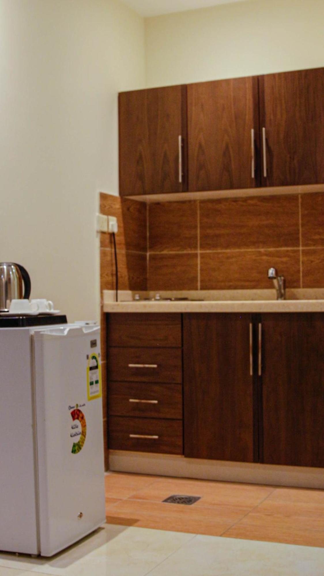 Apartment Golden New Hira